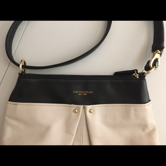 Tignanello Leather Cream and Black Purse - Picture 9 of 10